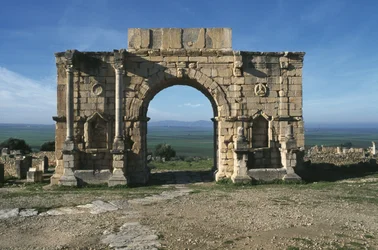 Arc de triomphe construit en l